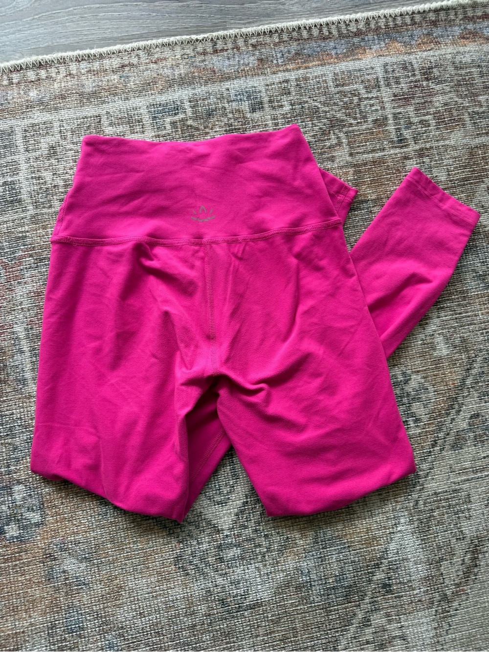 Beyond Yoga Spacedye Caught in the Midi High Waisted Legging; Pink S